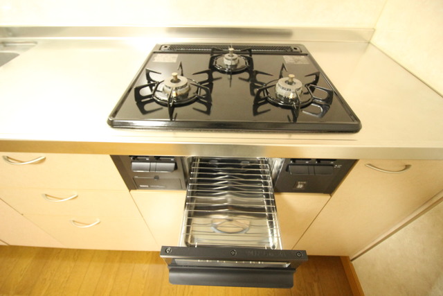 ロイヤル千歳２１ 603 キッチン