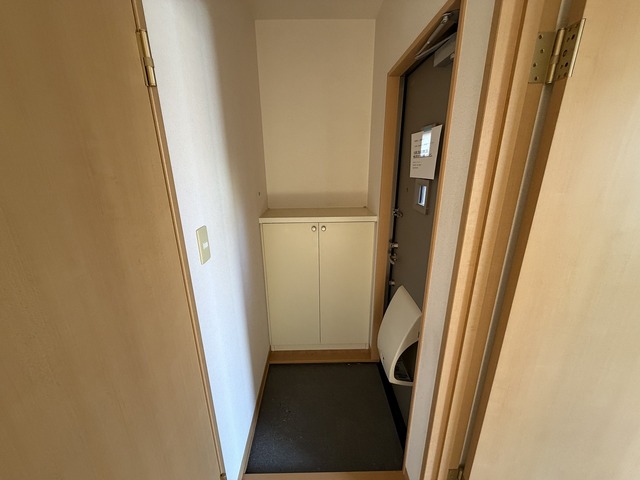 パルティール 101 玄関