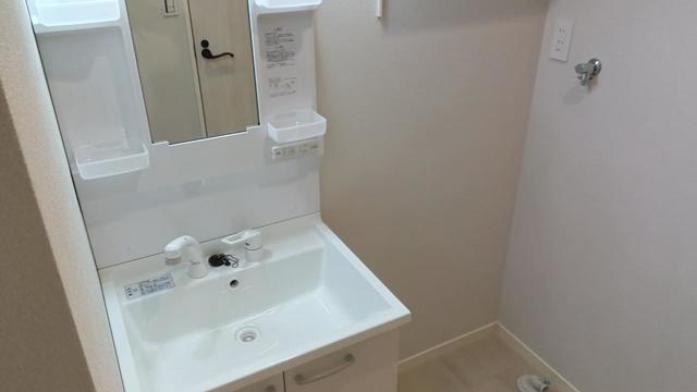 グローリッジ燕吉田 203 洗面所