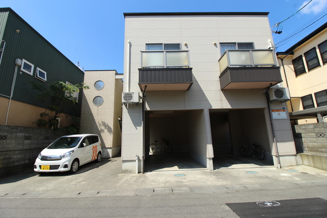 グリーンベル長潟 205 駐車場
