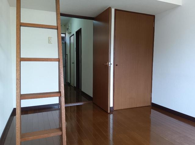 LOFT 107 リビング