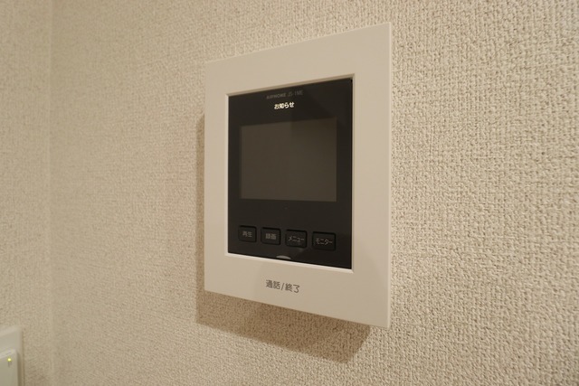 ラテ古町 302 セキュリティ