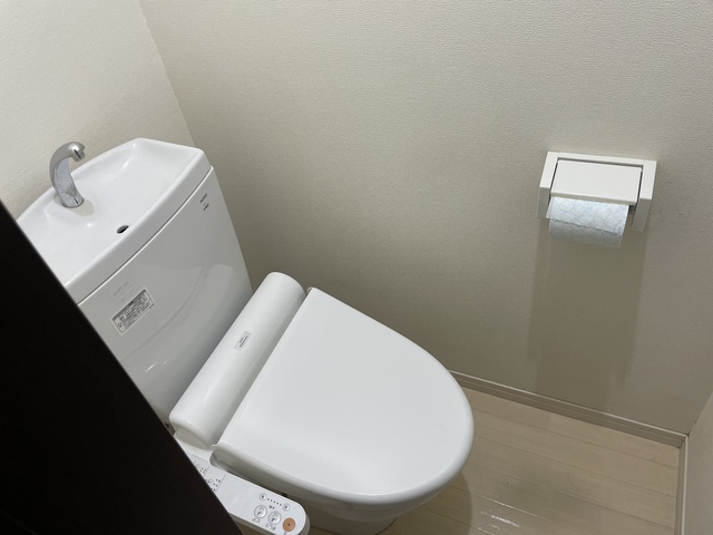 ローズグレイス 102 トイレ