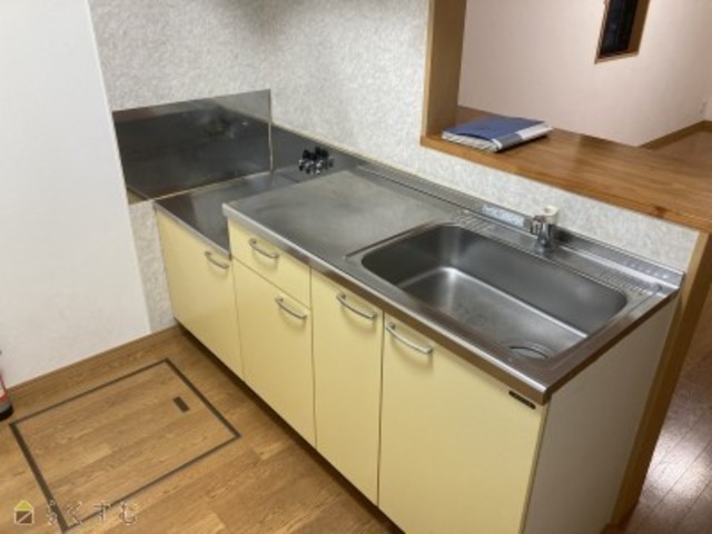 ＰＯＬＡＲＩＳ A-2 キッチン