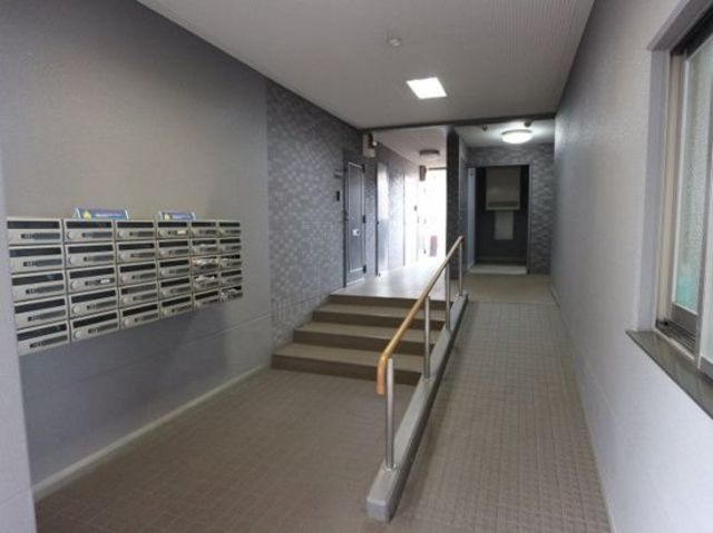 グランディール・シェトワ 404 玄関