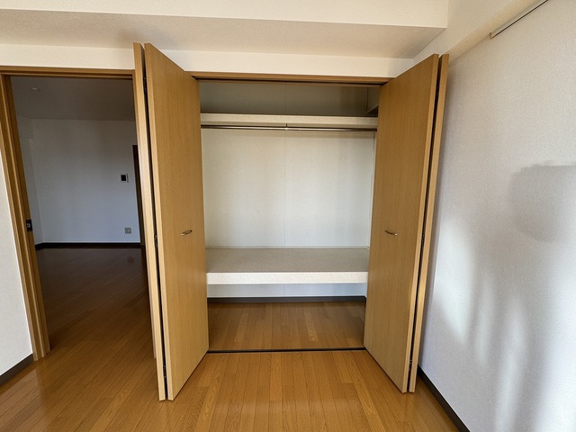 グランディール・シェトワ 404 収納