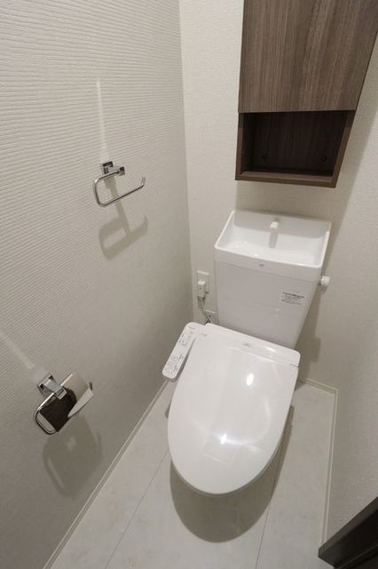 D-ROOM福住 Ｂ棟 303 トイレ