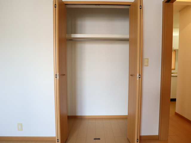 パルコプレッソＢ 203 収納