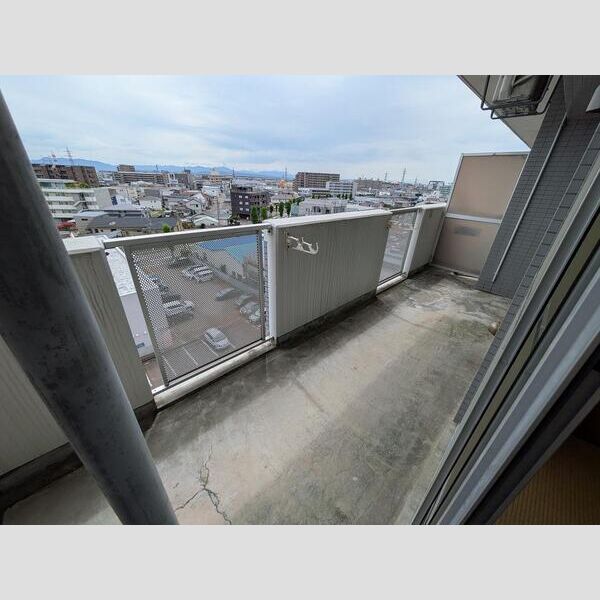 セントラルコート県庁前 603 バルコニー