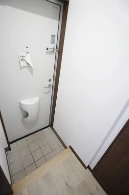 ヴィア　アヴァンティ Ⅰ 105 玄関