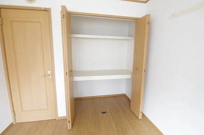 ハピィー 102 収納