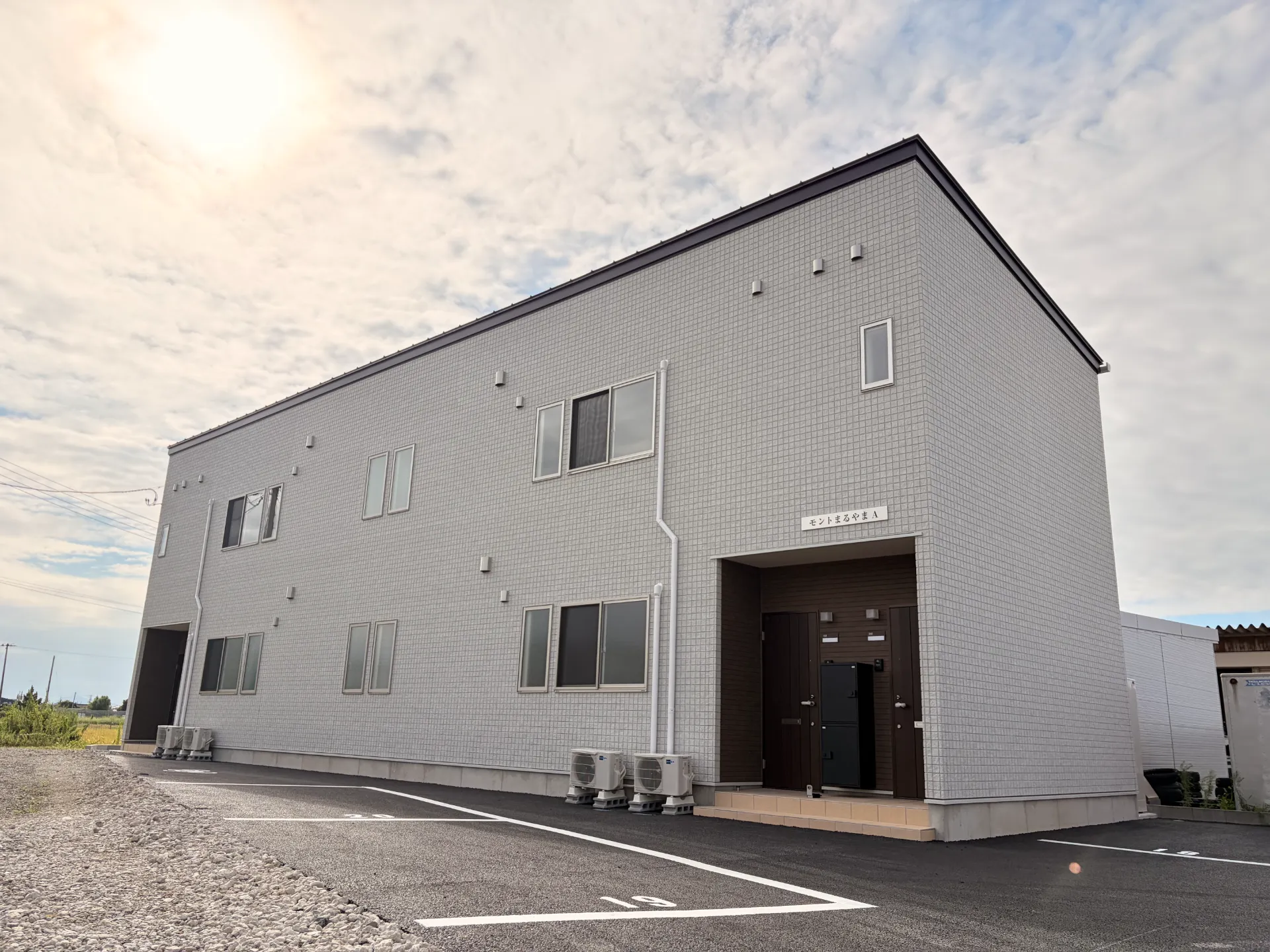 モントまるやまA 202 外観