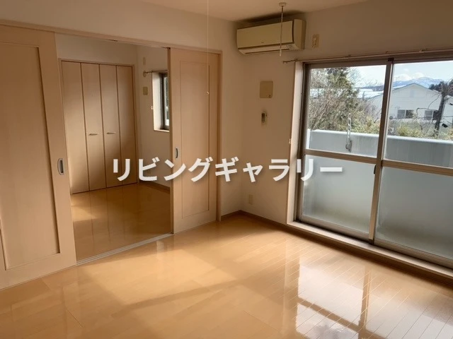 Blanc Noir 202 リビング