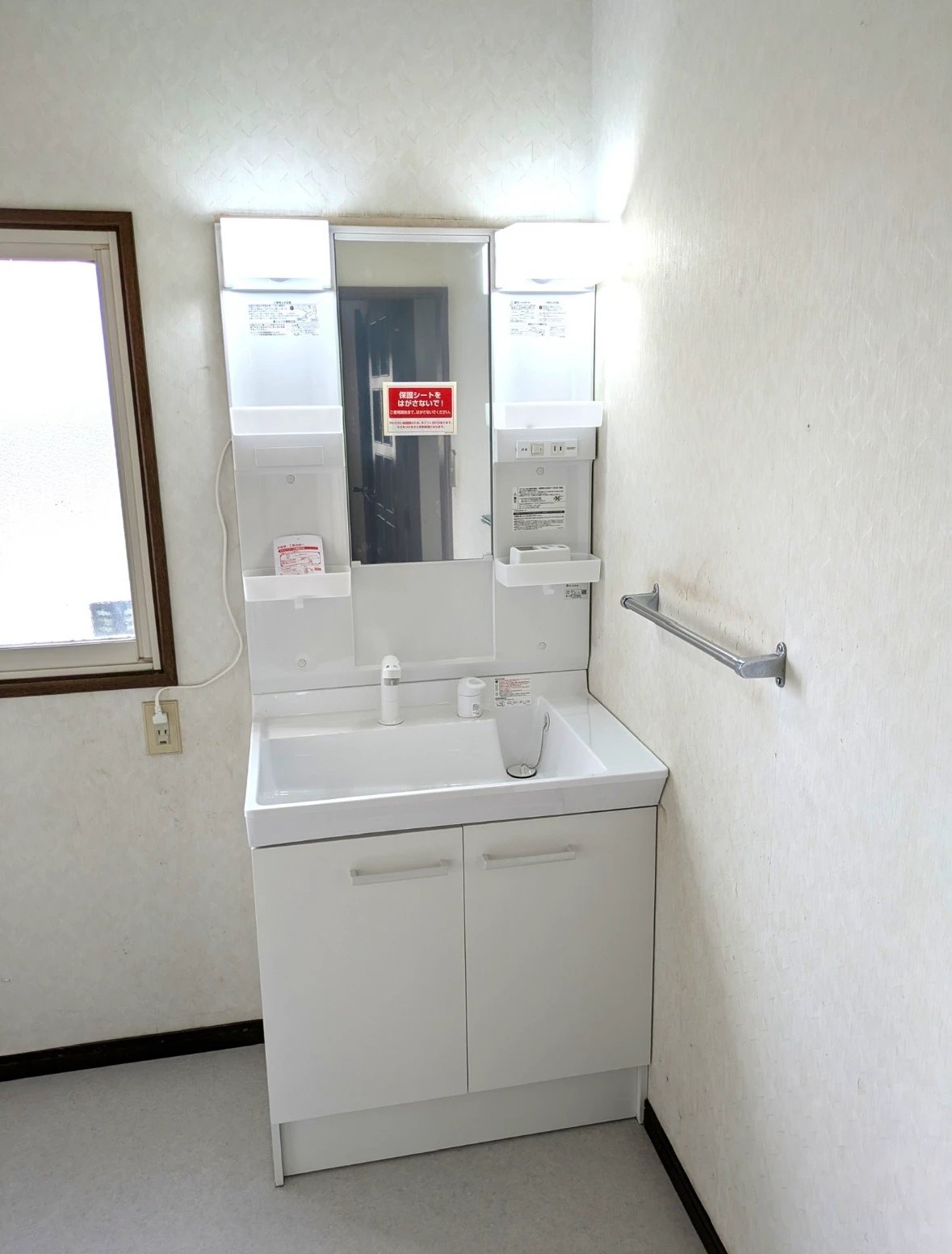 長峰町戸建て賃貸 0 洗面所