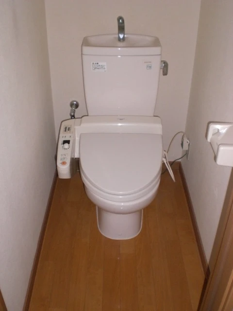 シャインリバーA 205 トイレ