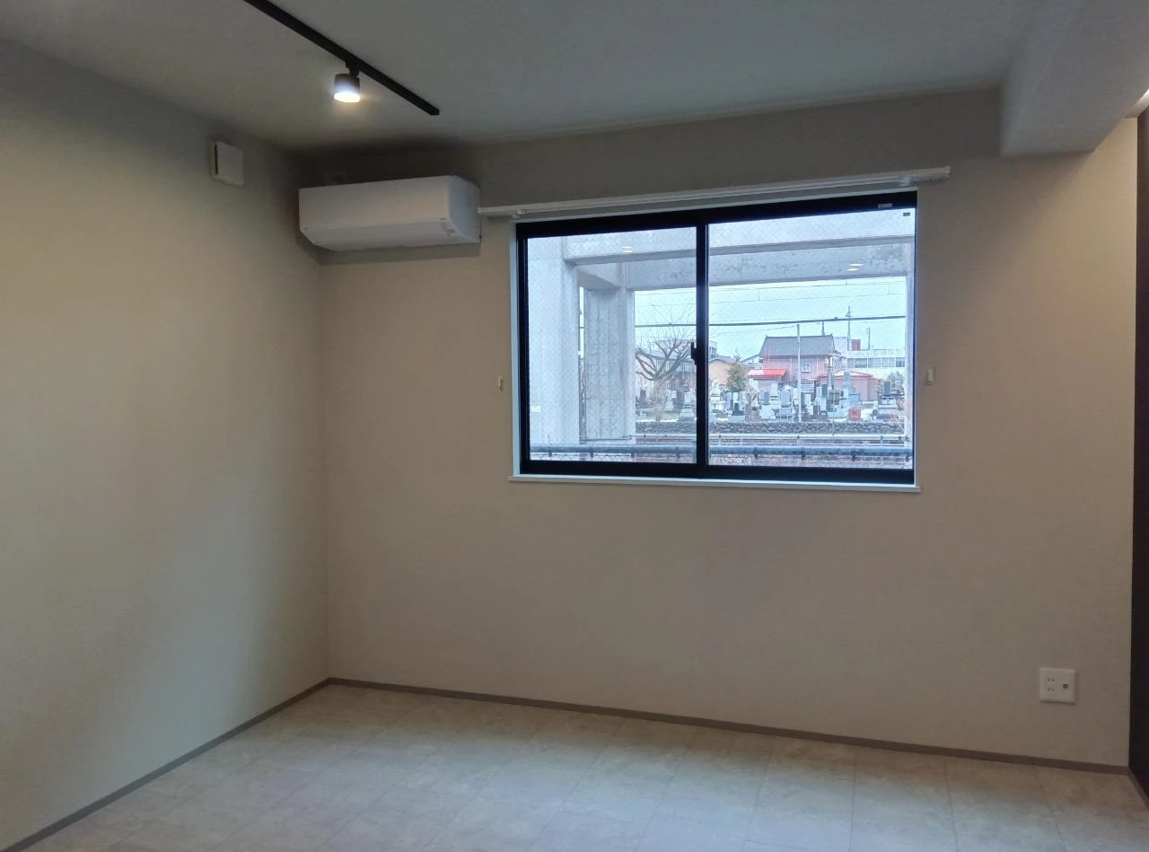 Common稽古町 103 リビング