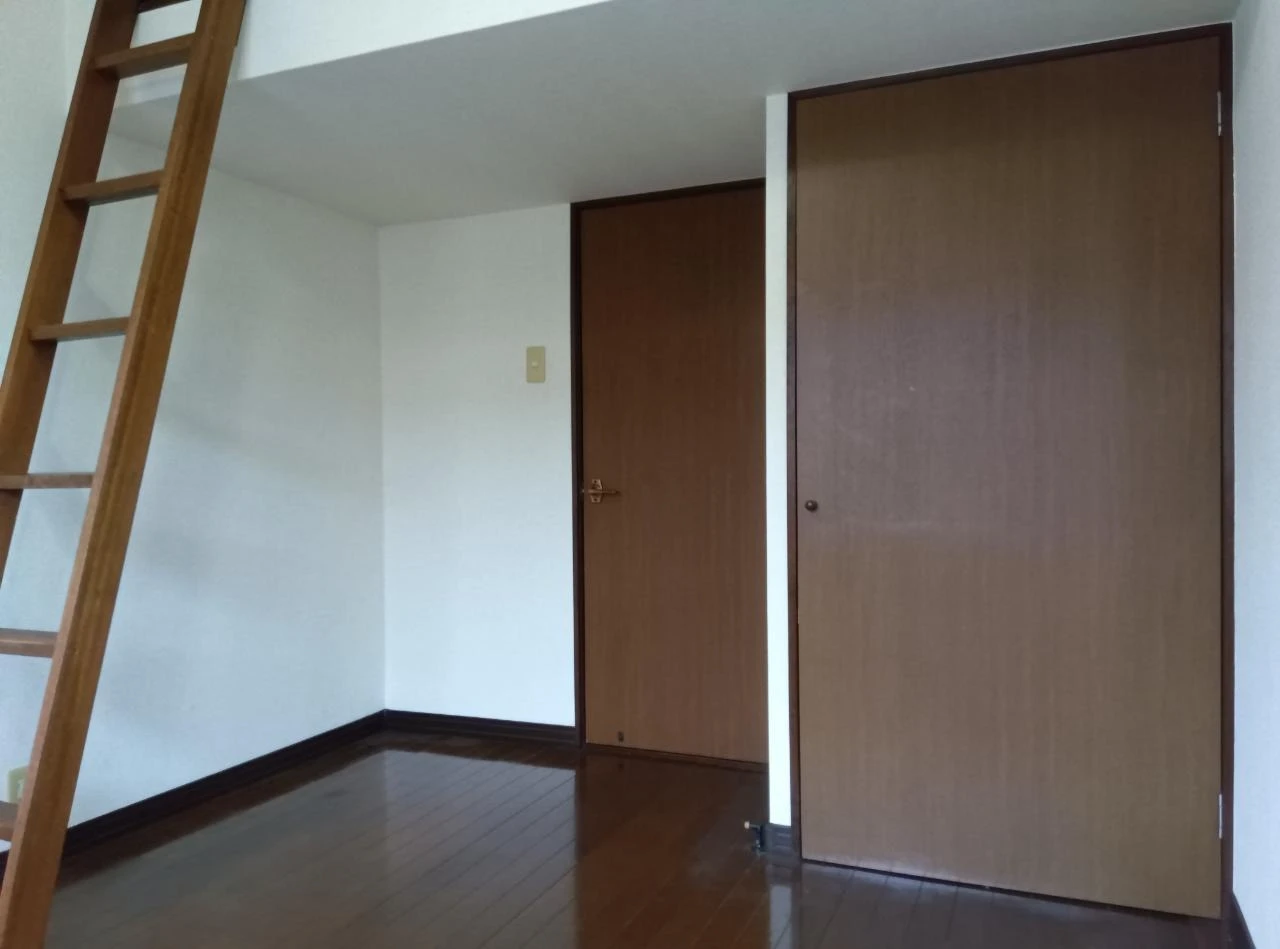 LOFT 106 リビング