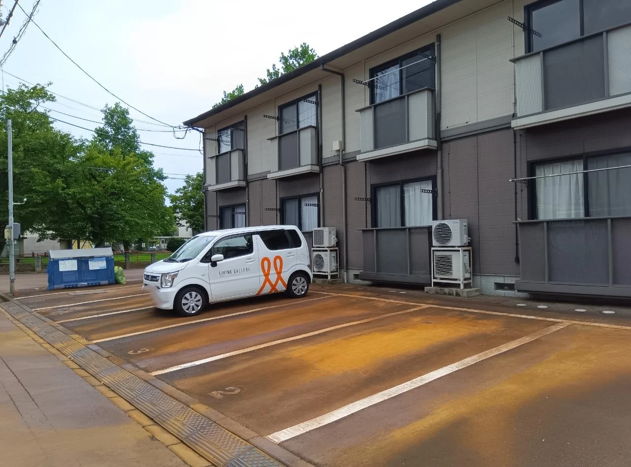 ジオークＩ 201 駐車場