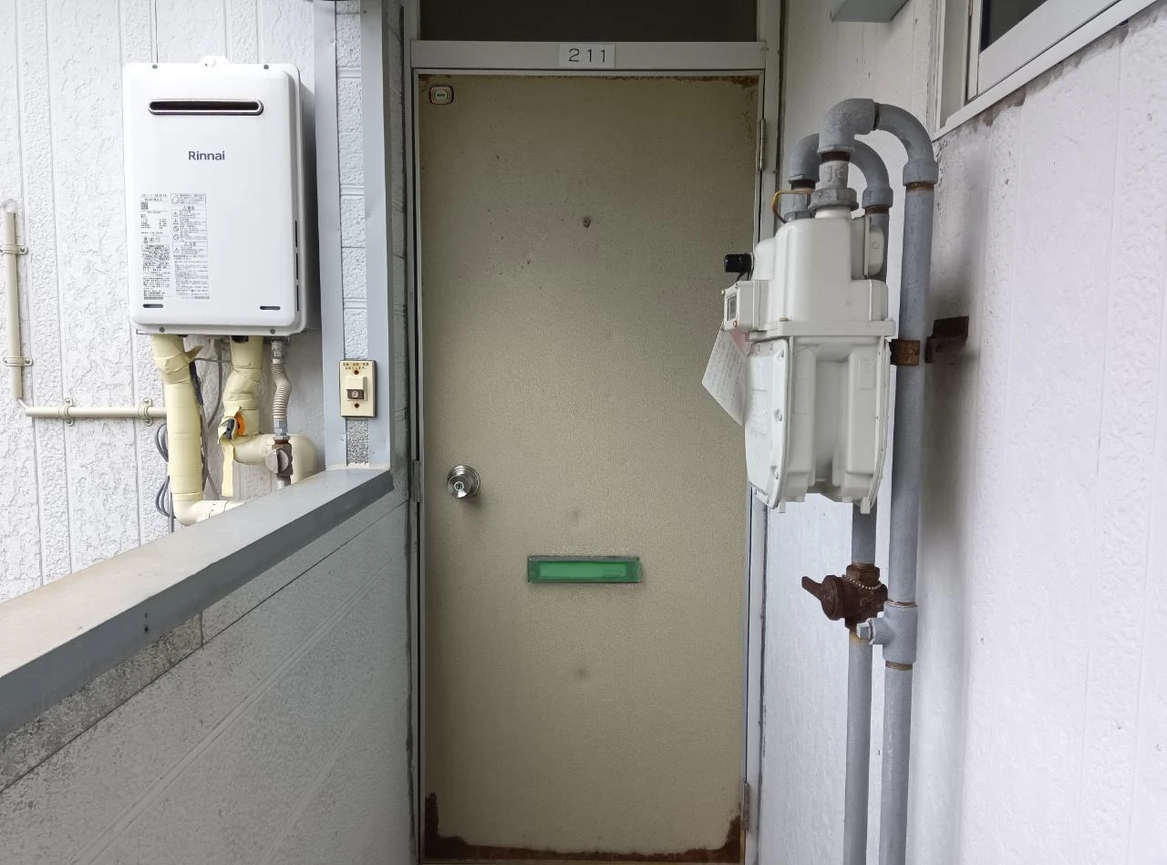 エクセレント開 211 玄関