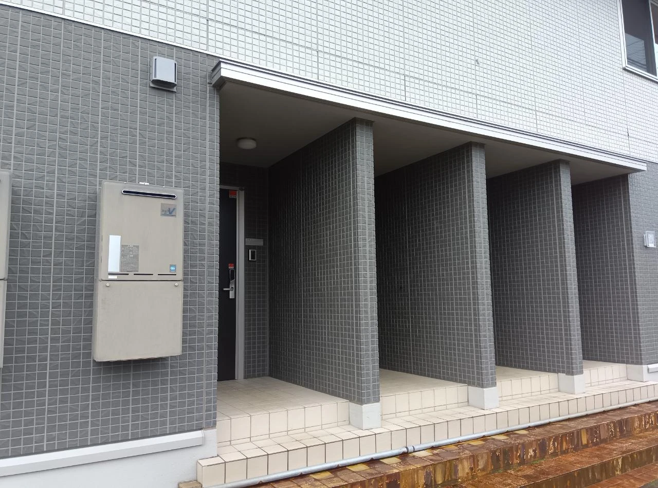 ルークス 205 玄関