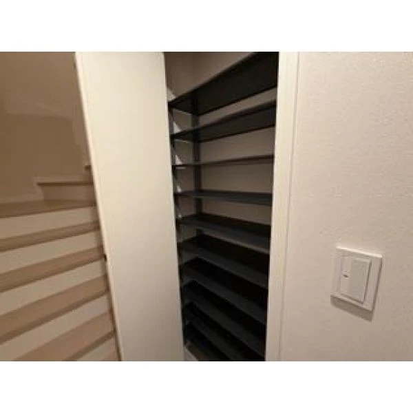 ベルリード緑町 205 収納