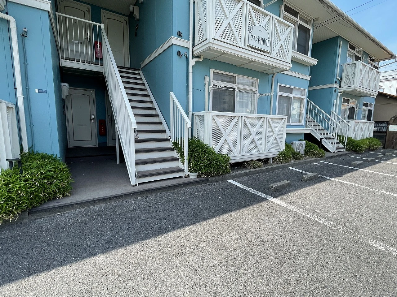 ウインド青山Ⅱ 201 玄関