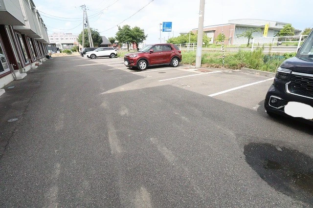 アヴァンテ 0 駐車場
