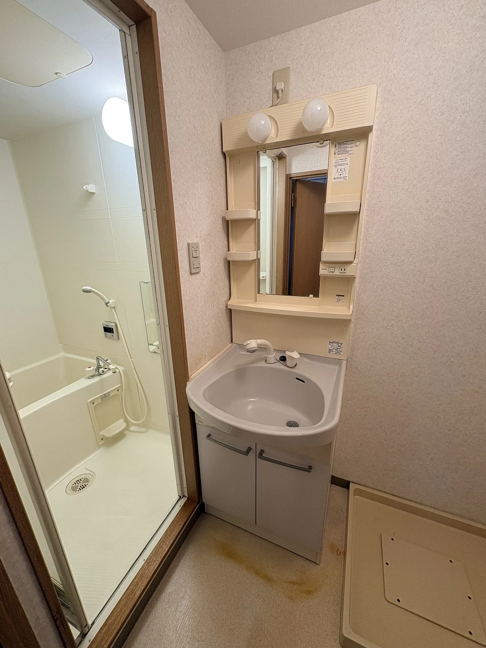 PROGRESSIVE　Ｉ 301 洗面所
