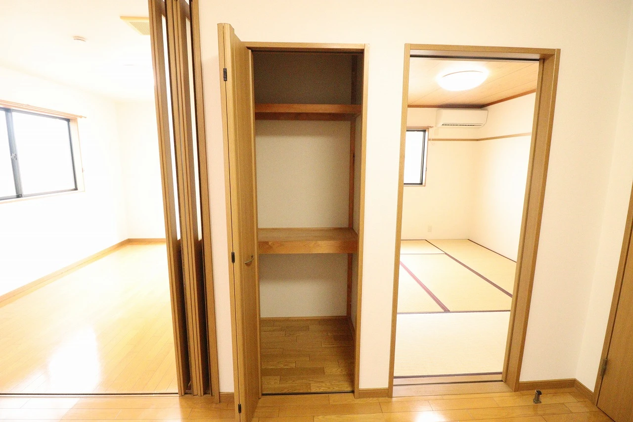 サンヒルズ 104 収納
