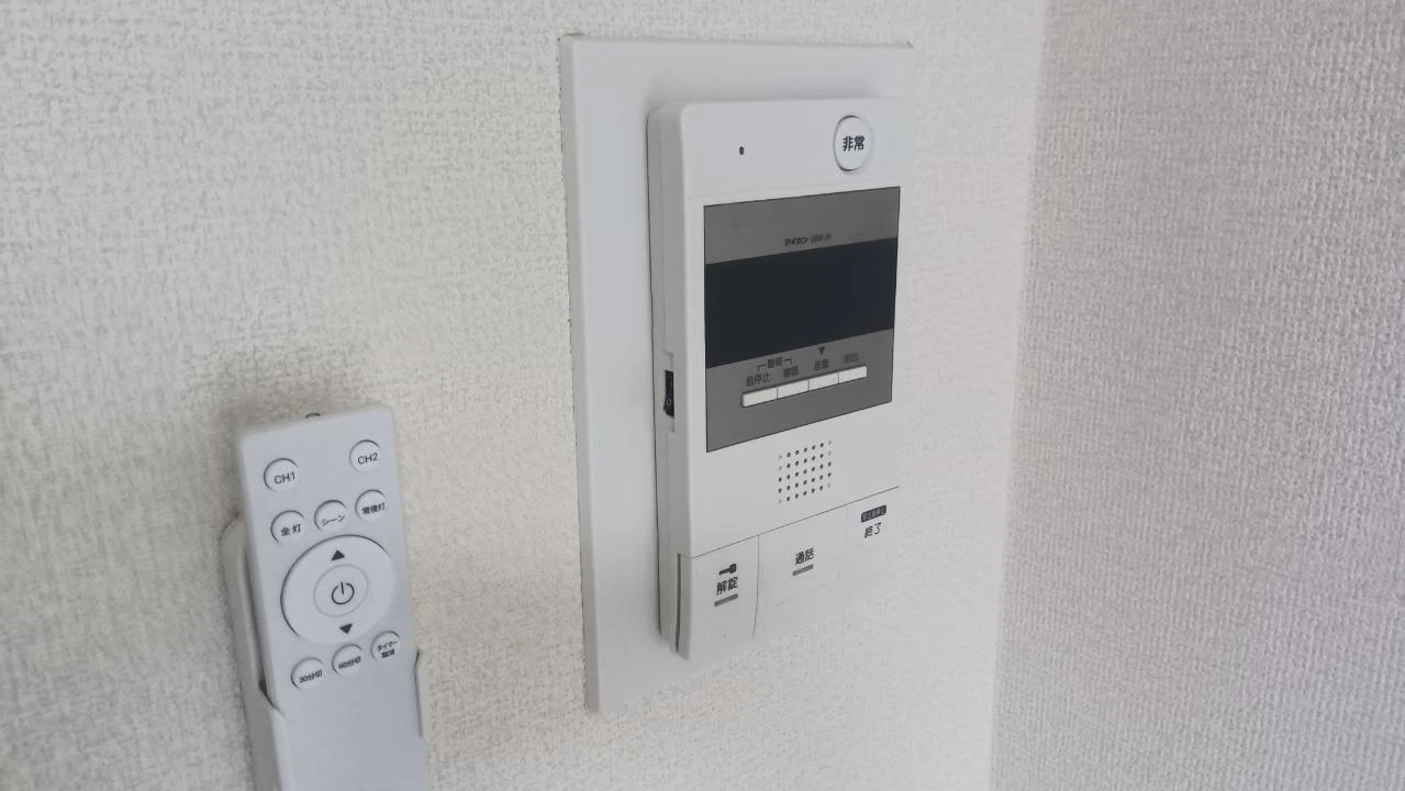 燕三条エクスプレスハイツ 207 セキュリティ