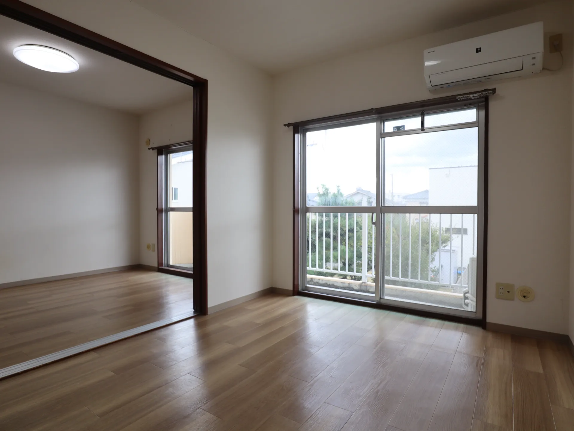 グランデ住吉A 205 リビング