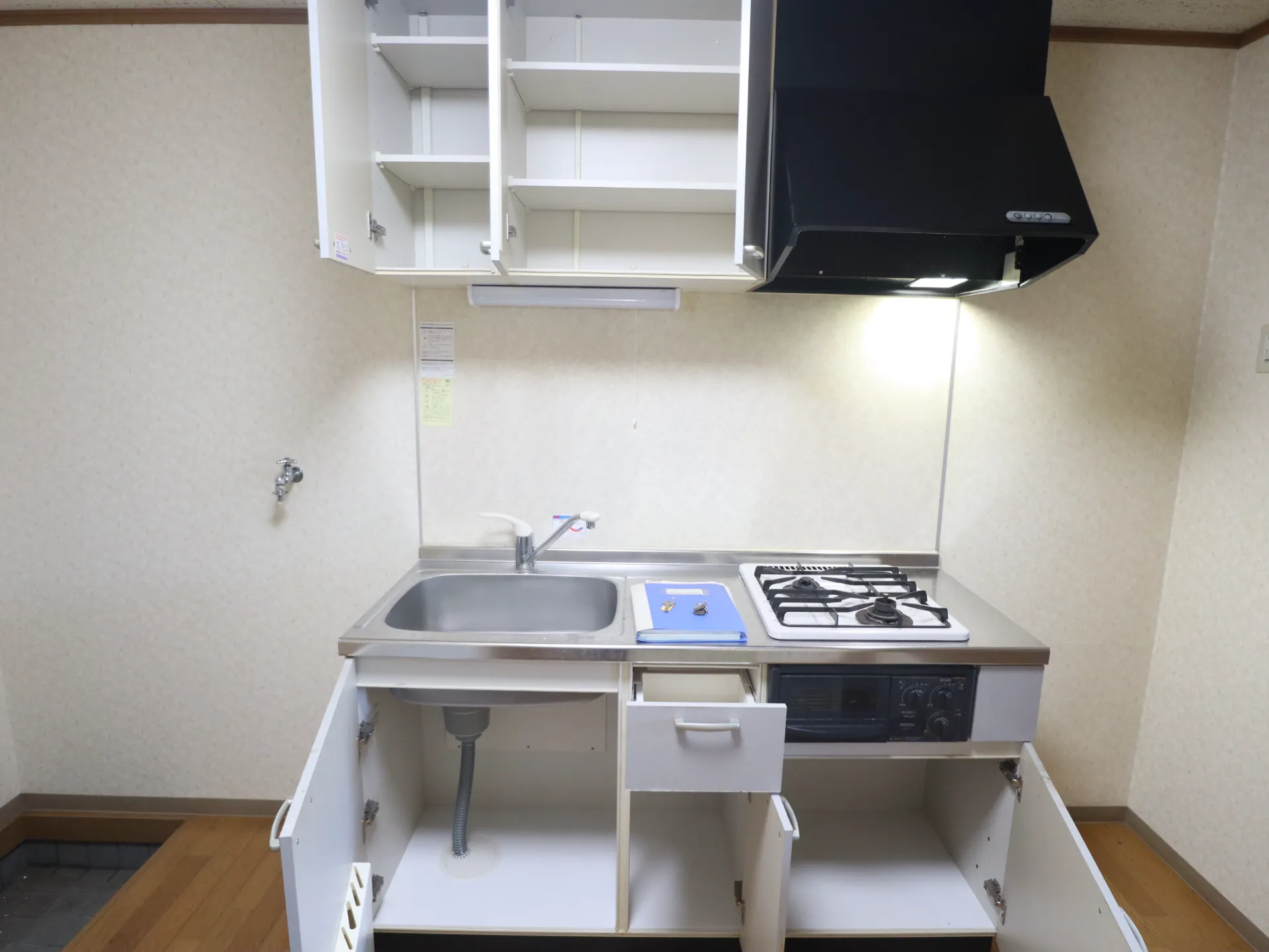 ジュネス 105 収納