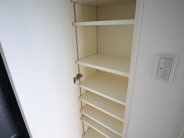 ファーストクラス新発田 302 収納
