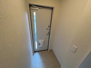 新発田市富塚町2丁目新築アパート 203 玄関