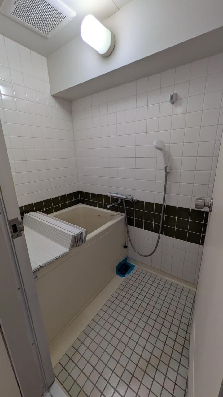 シャワールーム