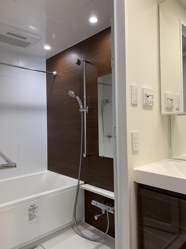 シャワールーム