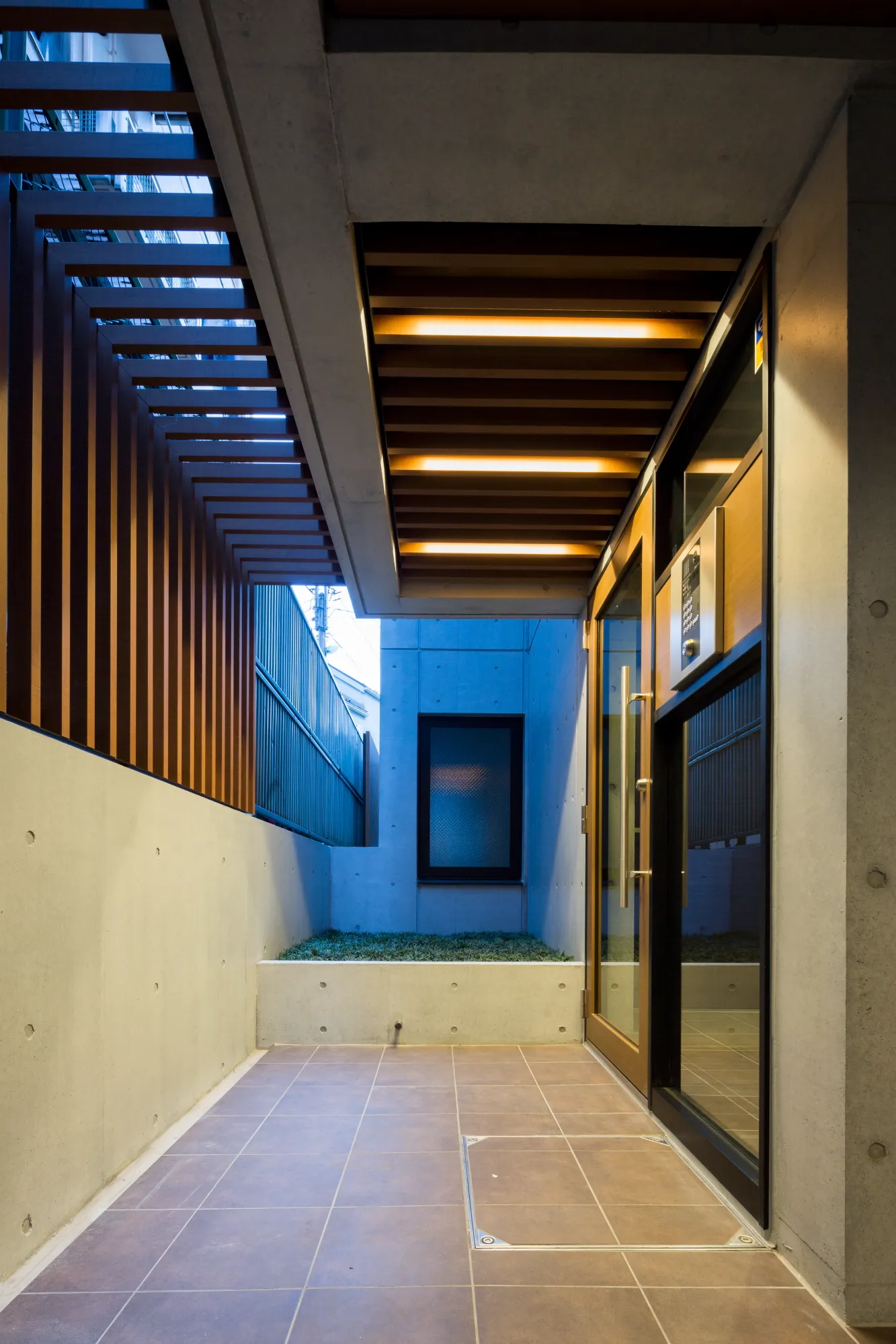 建物エントランス