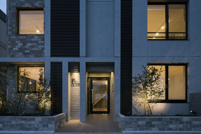 建物エントランス