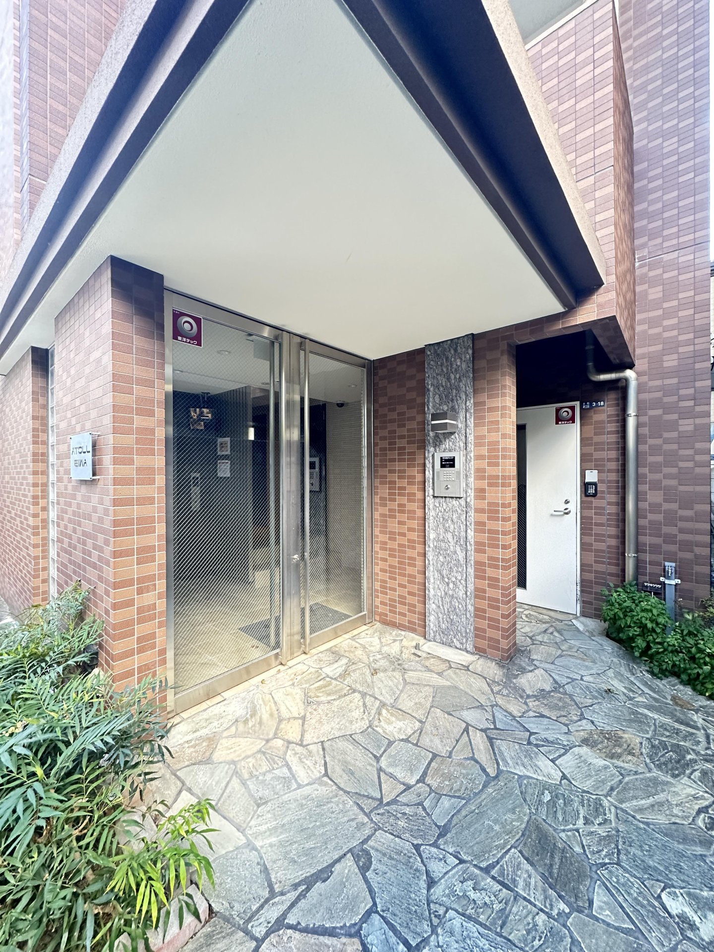 建物エントランス