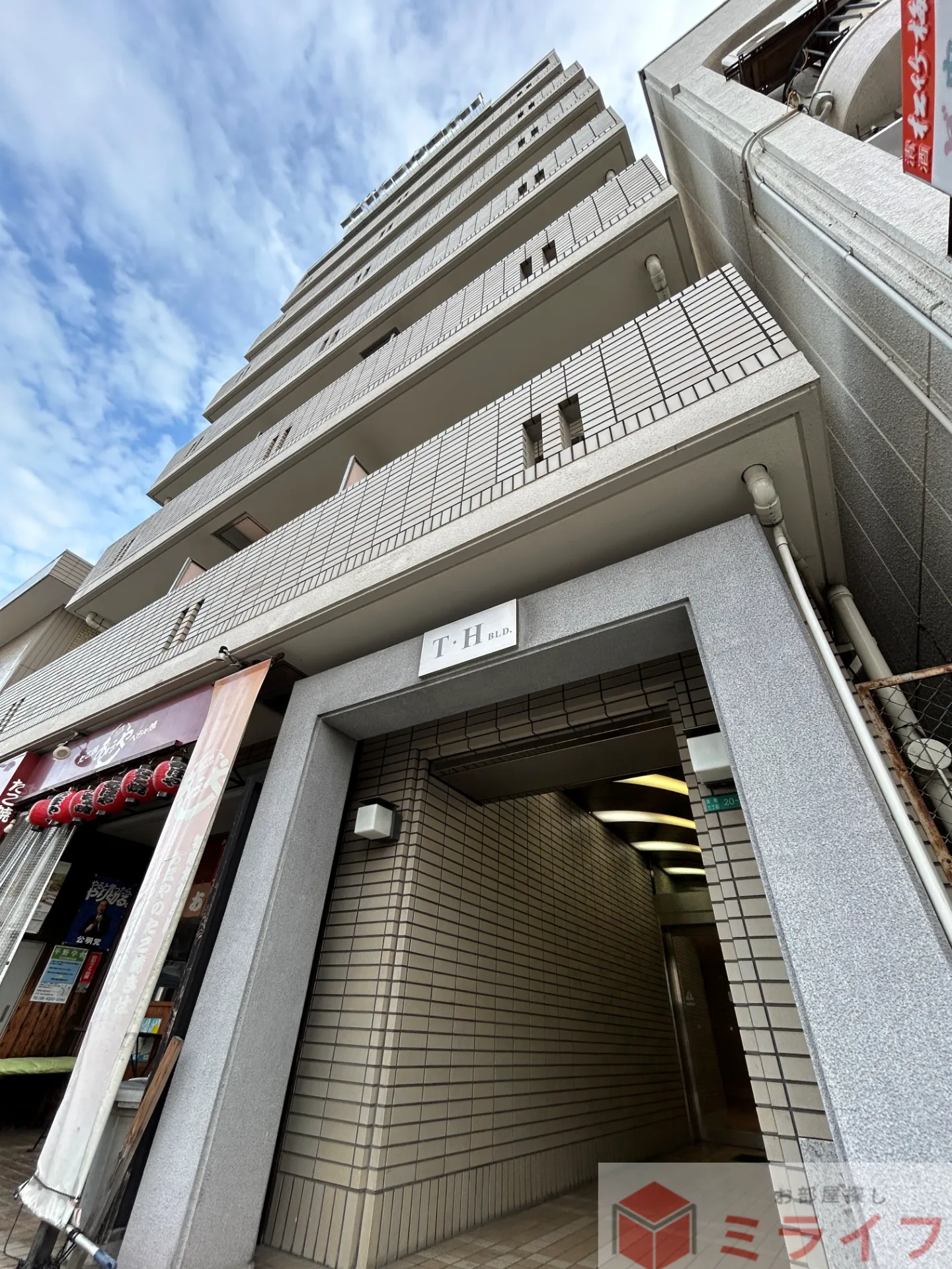 建物エントランス