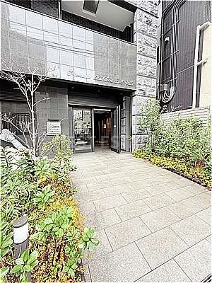 建物エントランス