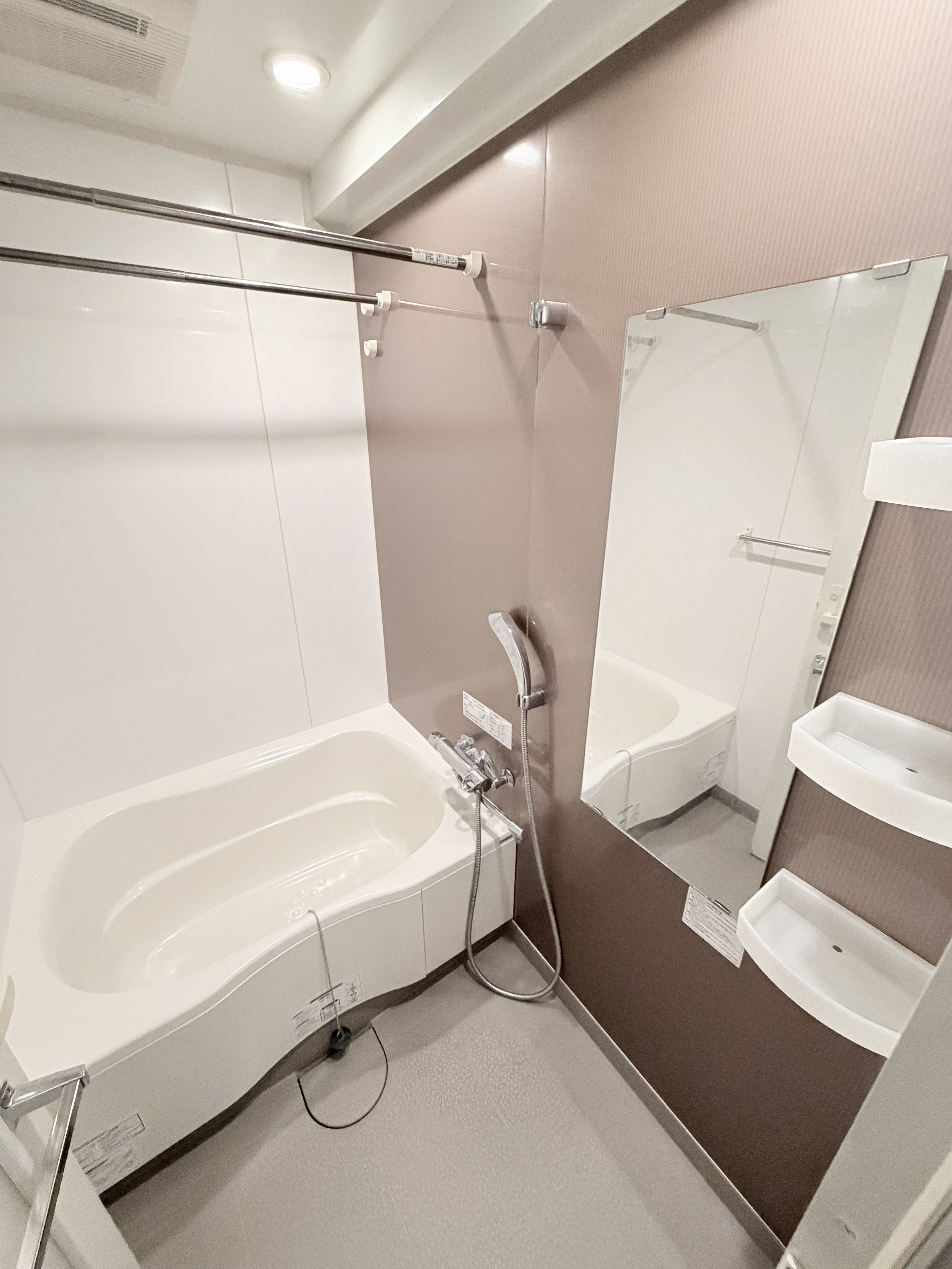 シャワールーム