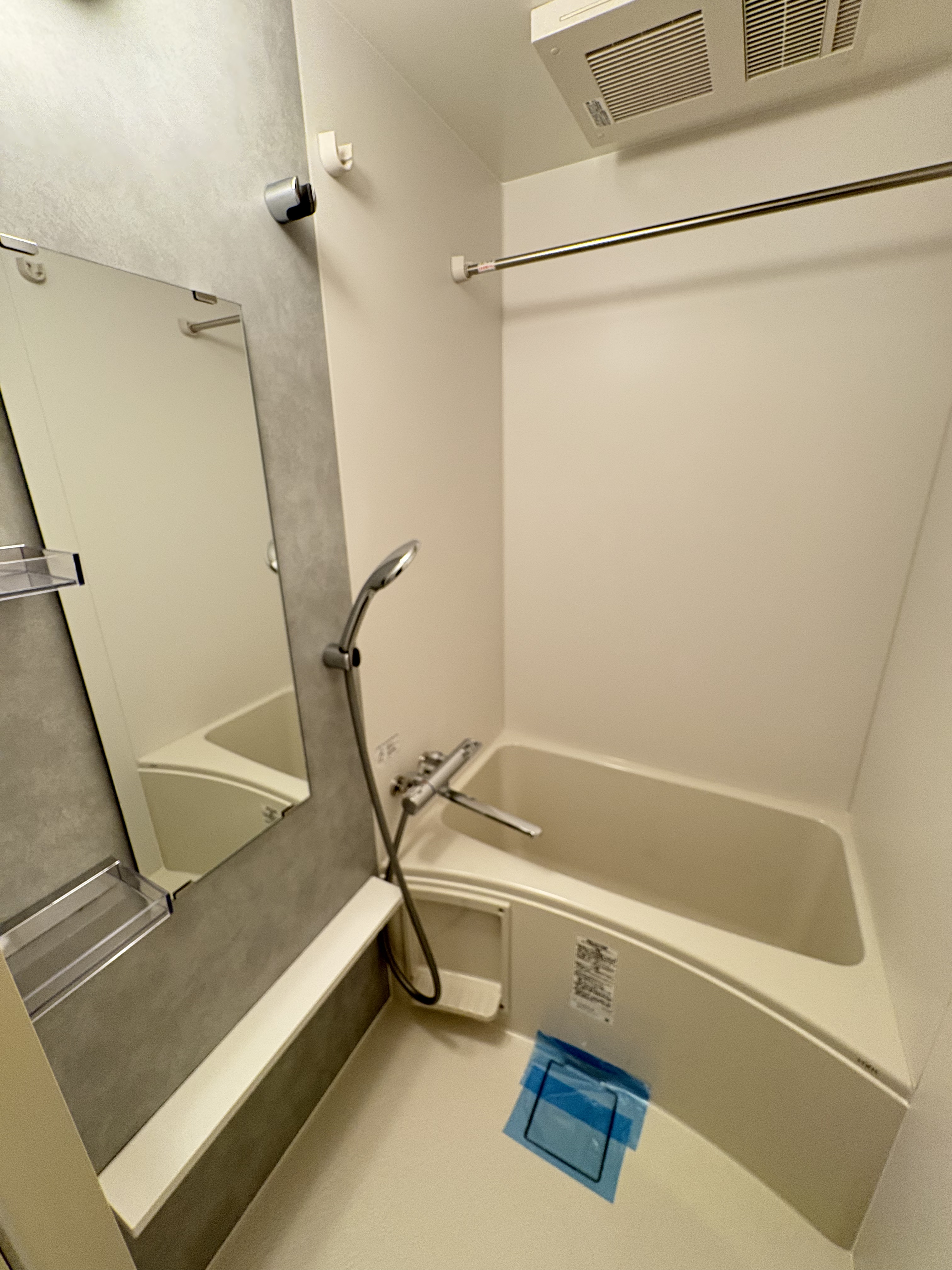 シャワールーム