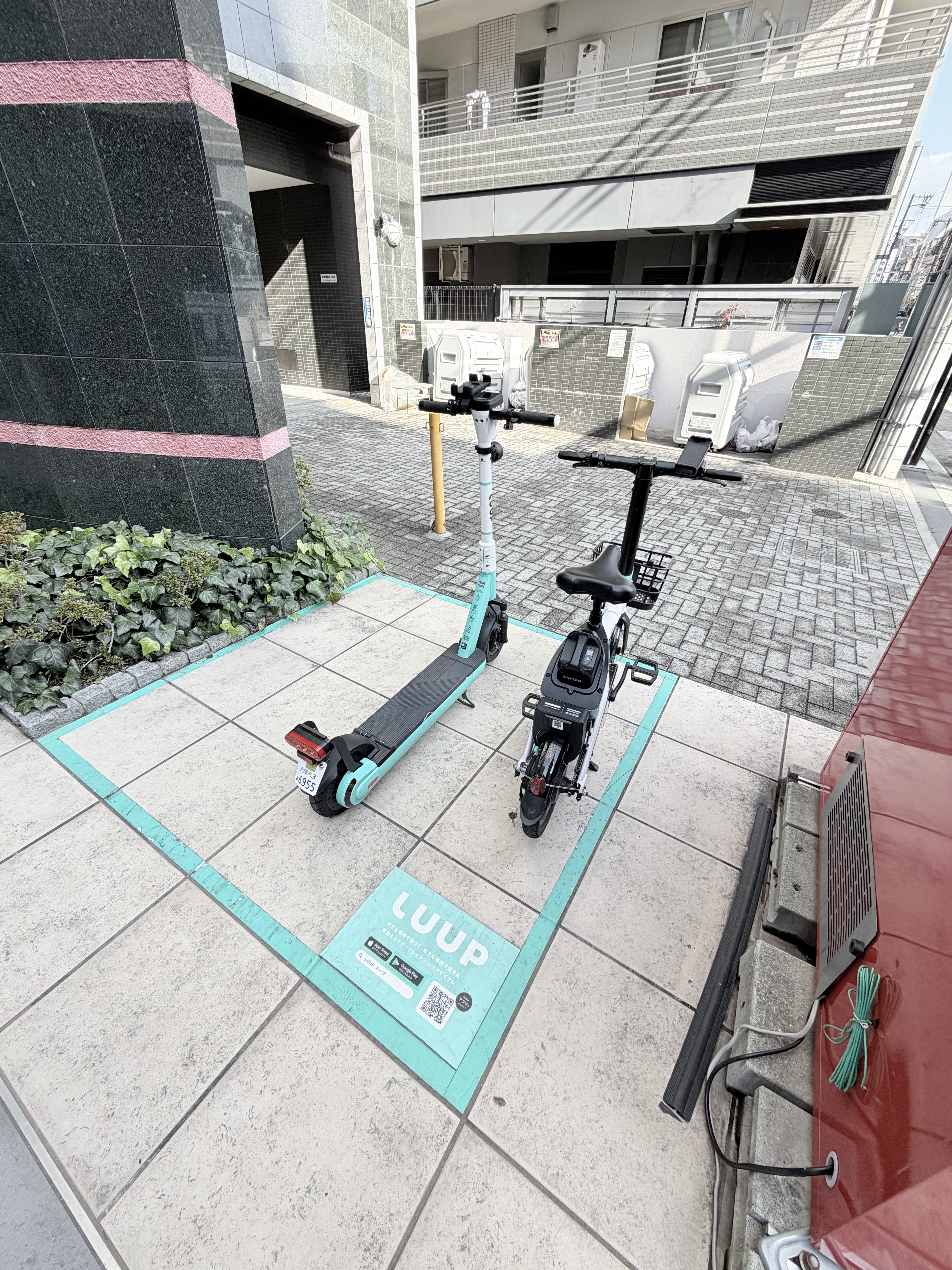 建物エントランス