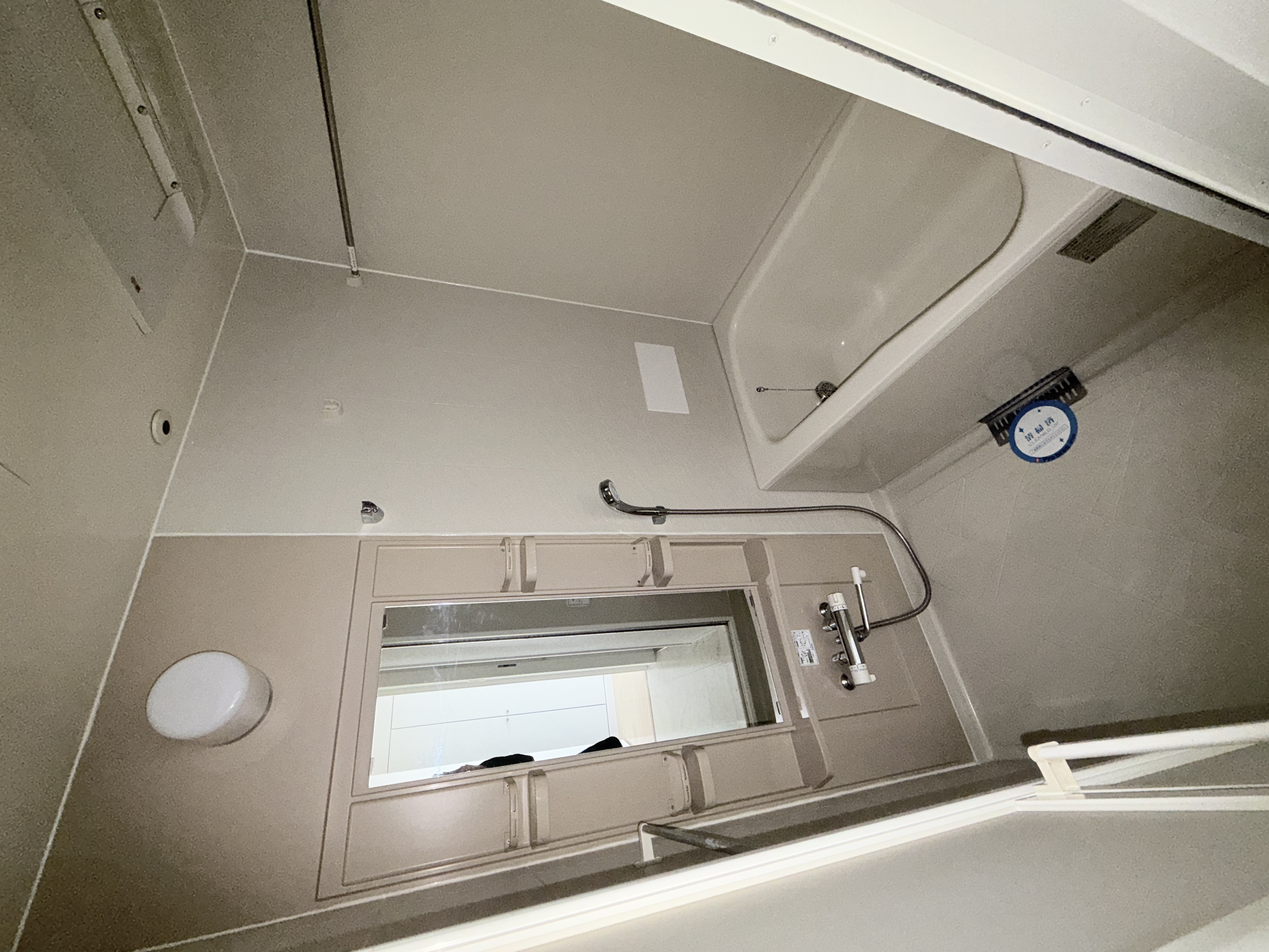 シャワールーム