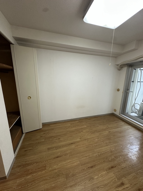 ローレルステート松屋町 0705 収納