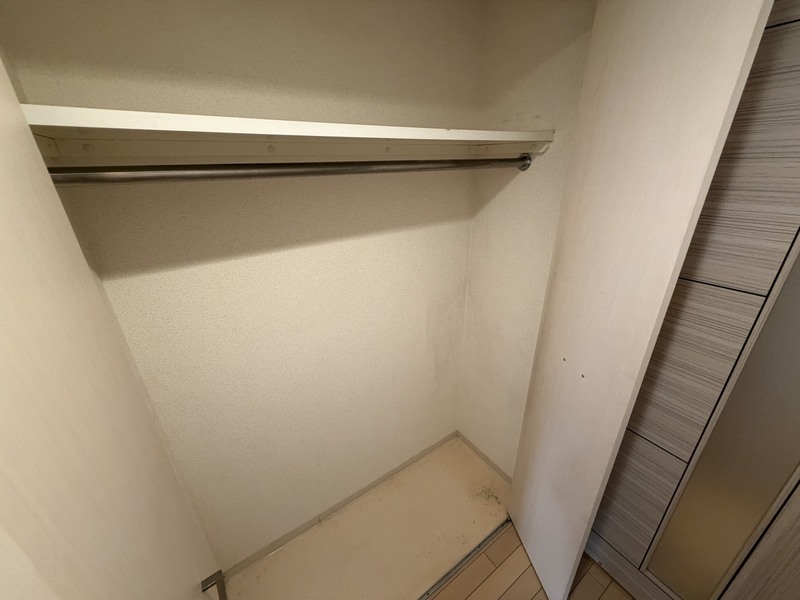 エスリード梅田北 205 収納