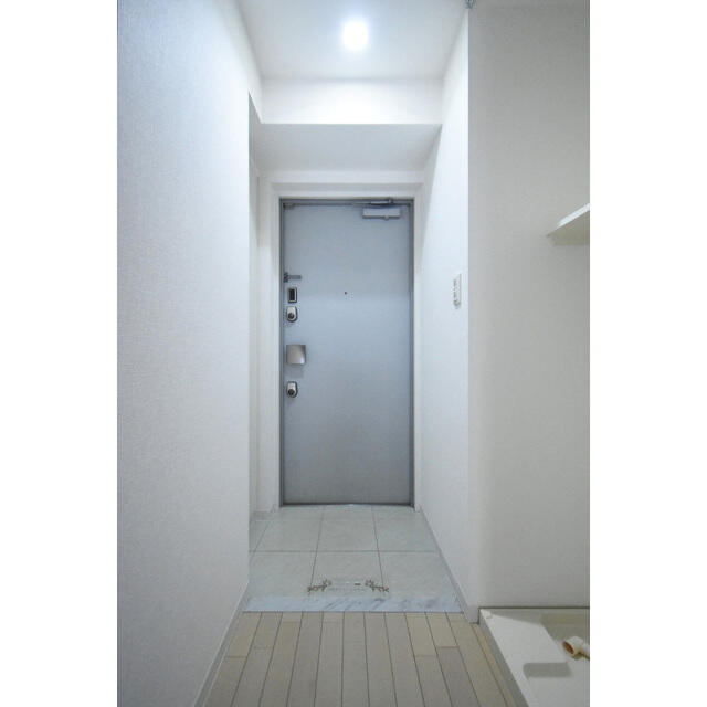 ルクレ新町レジデンス 0504 玄関