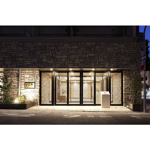 ラクラス本町東 903 玄関