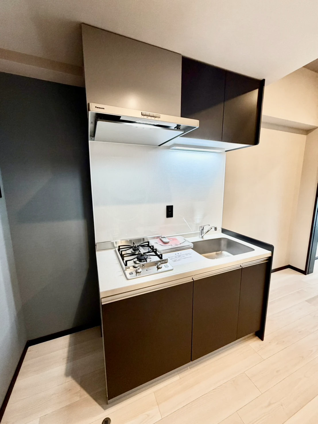 ブエナビスタ江坂広芝町 401 キッチン